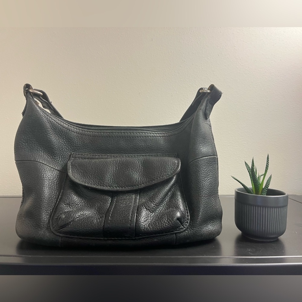 Vintage Fossil Black Leather Shoulder Bag - Picture 12 of 14